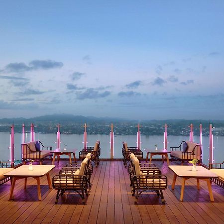 Mercure Samarinda Esterno foto