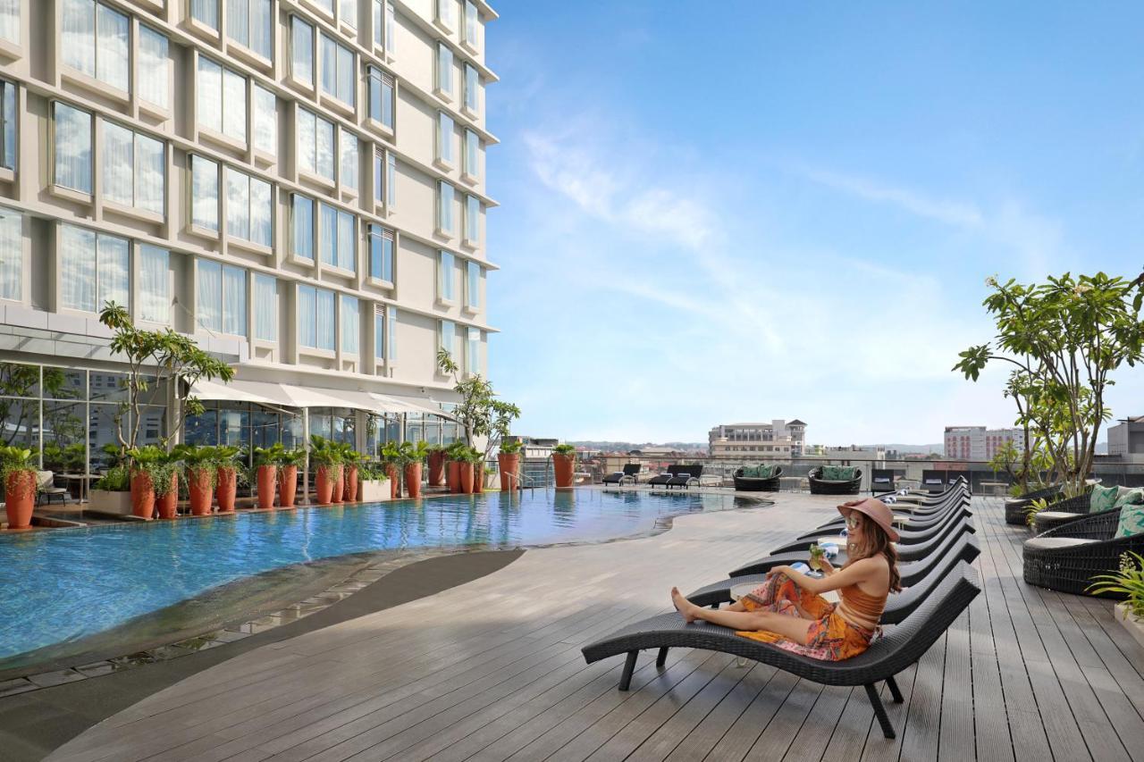 Mercure Samarinda Esterno foto