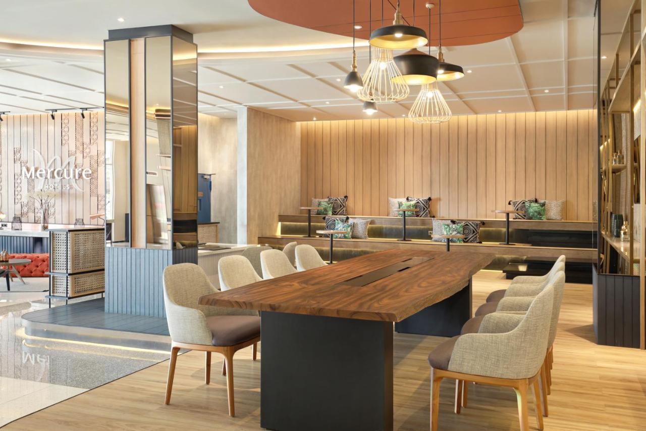Mercure Samarinda Esterno foto