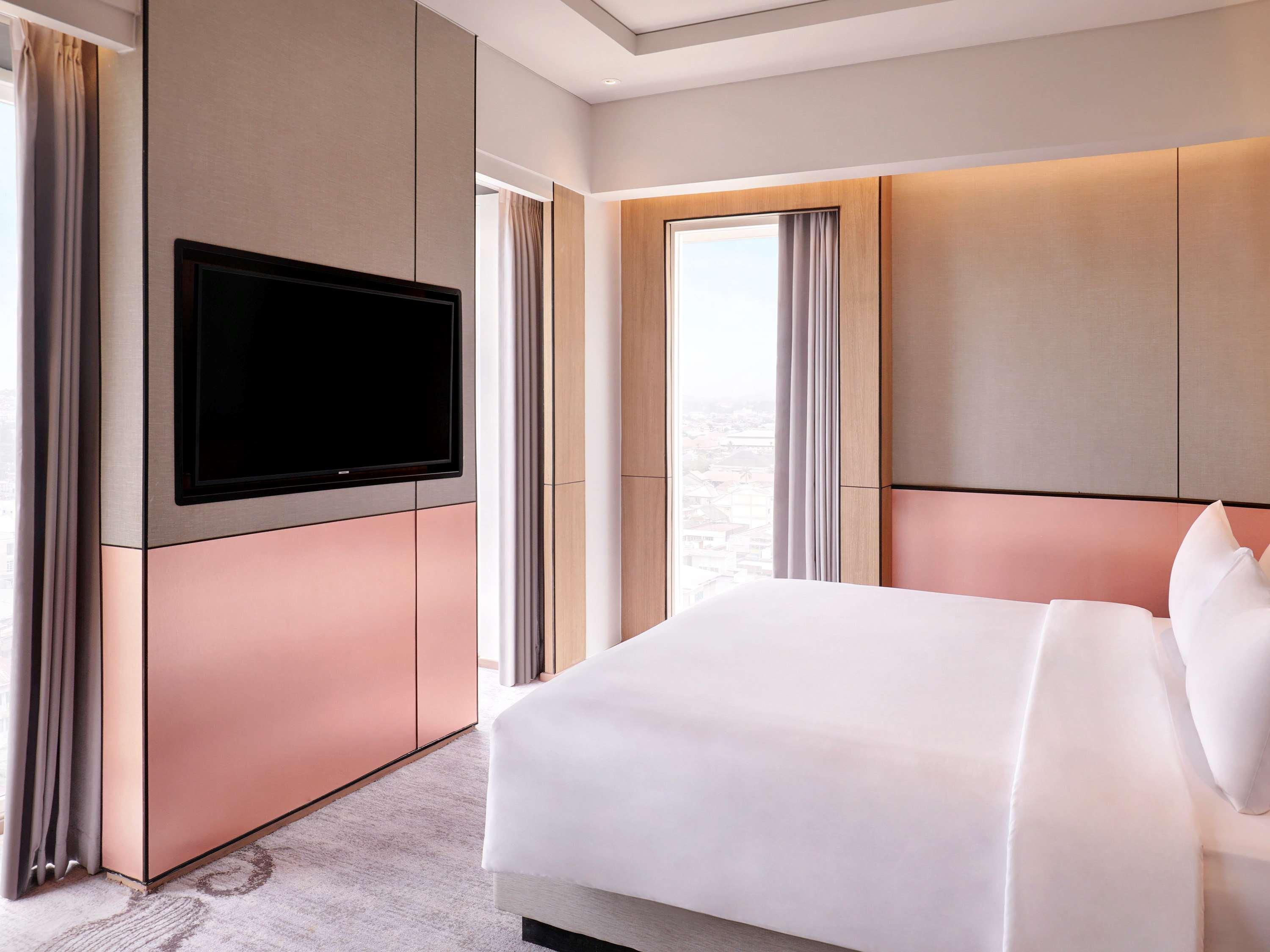 Mercure Samarinda Esterno foto