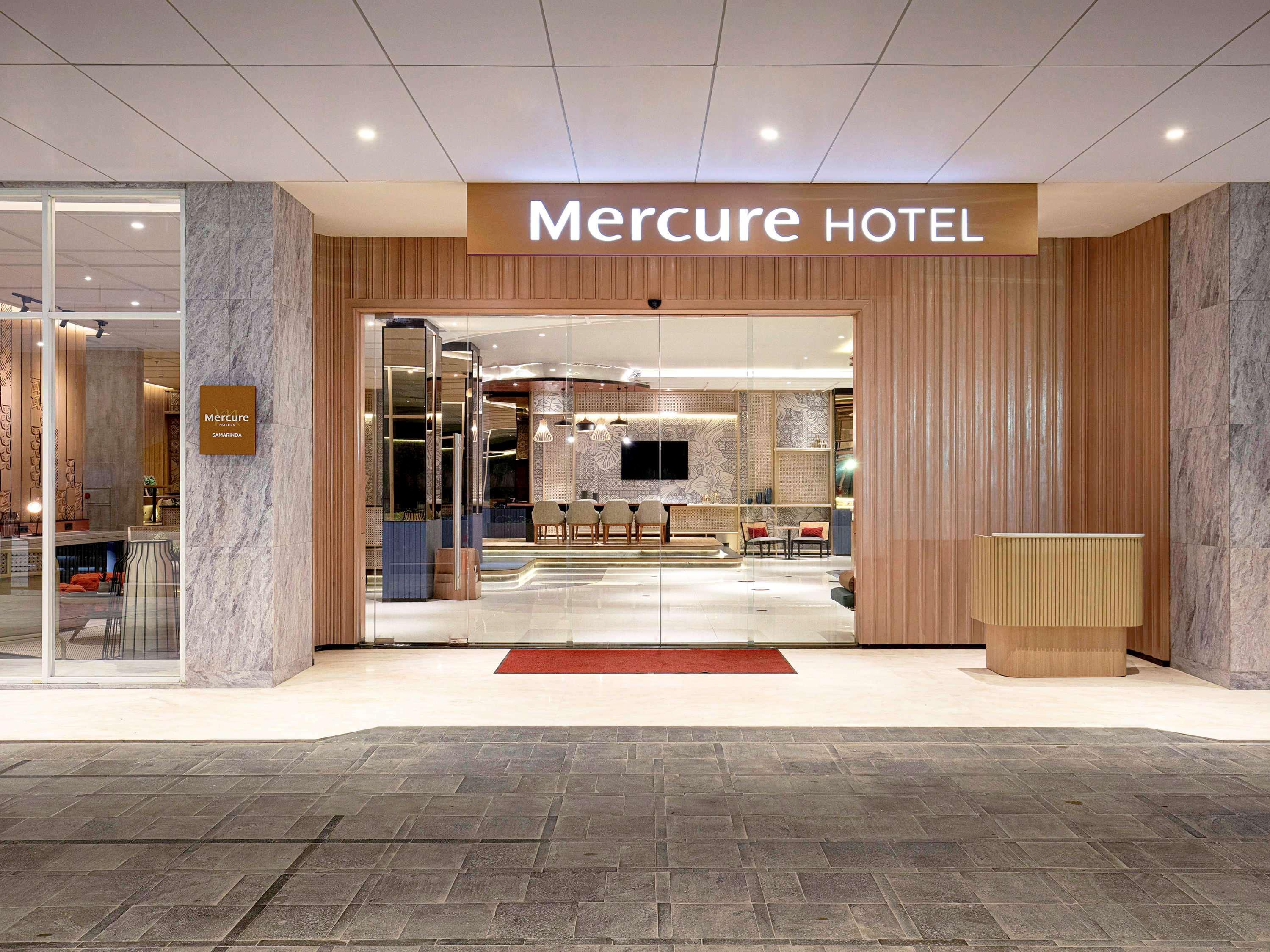 Mercure Samarinda Esterno foto