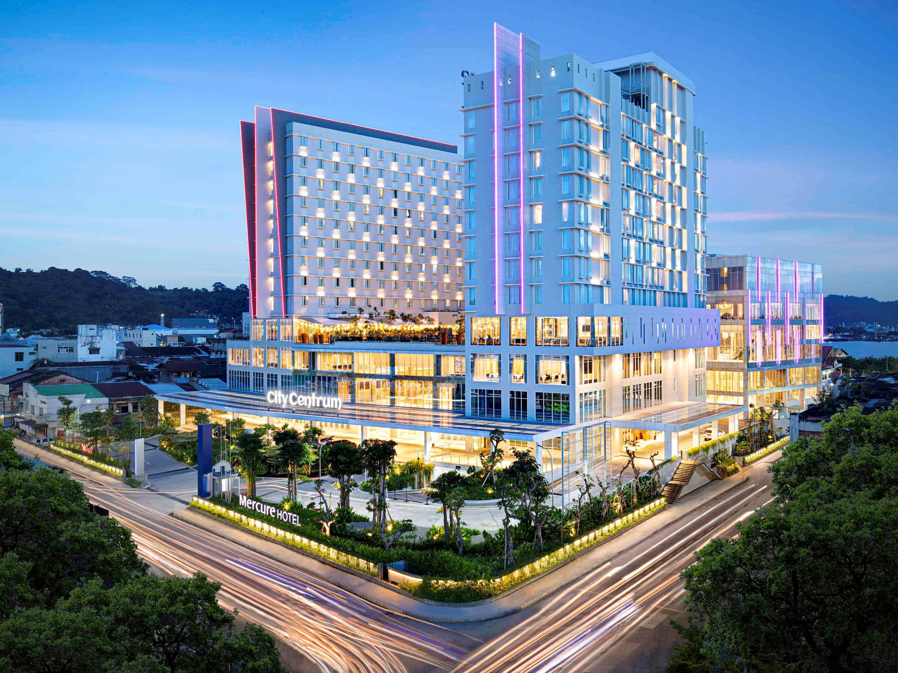 Mercure Samarinda Esterno foto