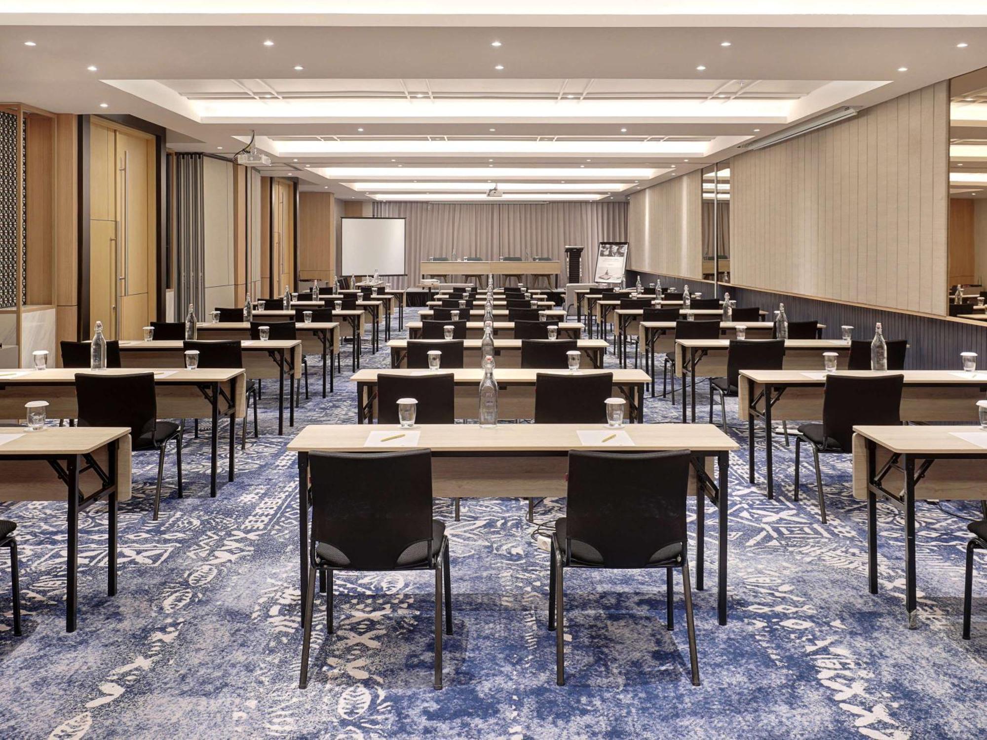 Mercure Samarinda Esterno foto