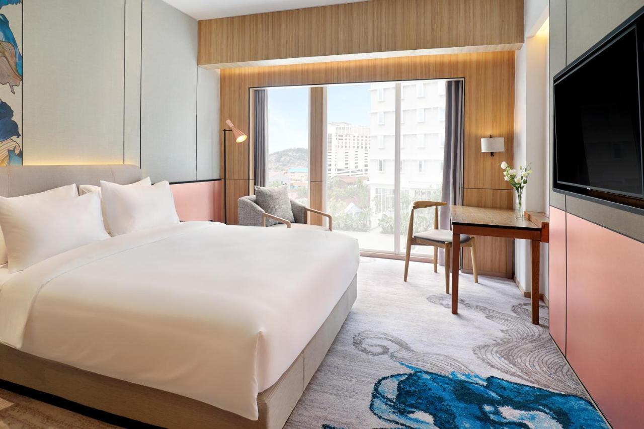 Mercure Samarinda Esterno foto