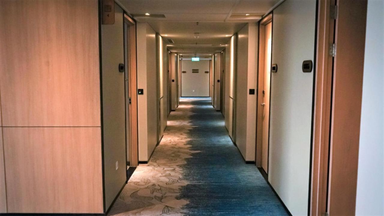 Mercure Samarinda Esterno foto